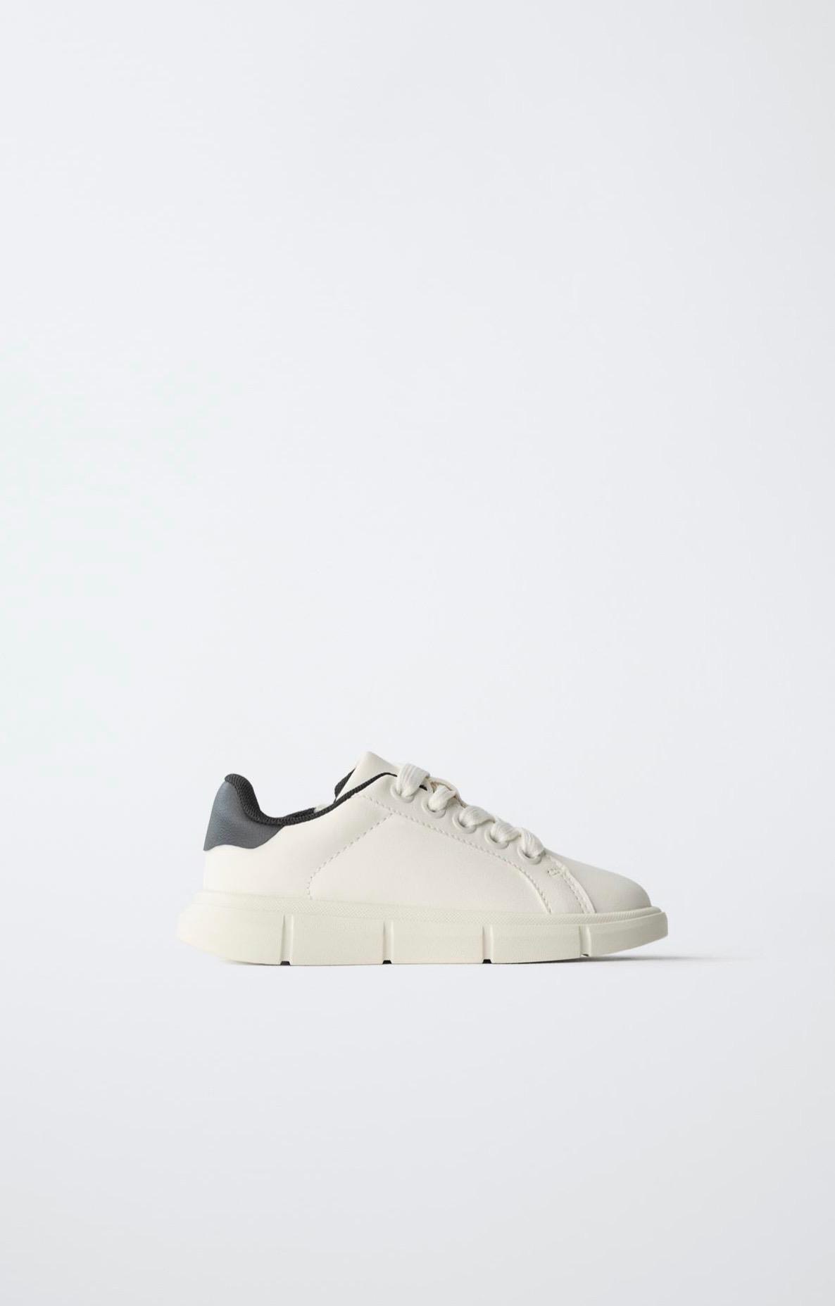 Baskets Avec Zip Et Lacets Ajustables Zara